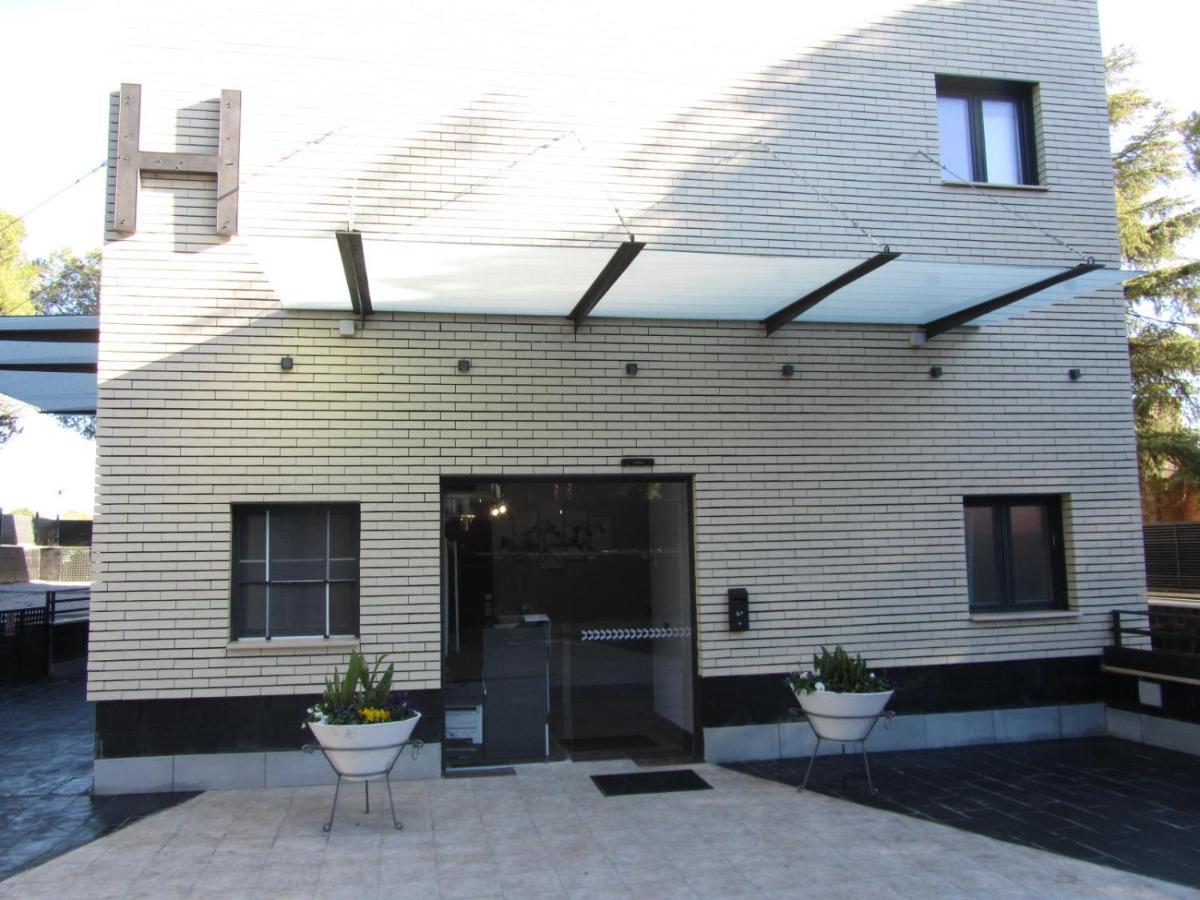 H La Cabana Pozuelo de Alarcón Exterior foto