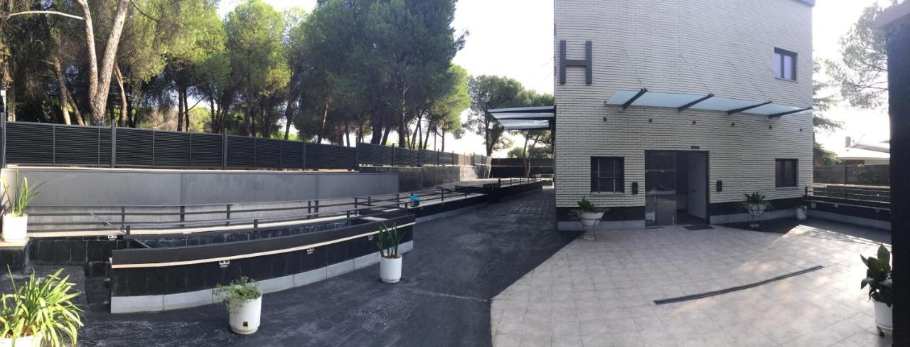 H La Cabana Pozuelo de Alarcón Exterior foto